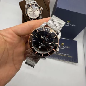 Relógio Breitling em aço 904L com cronógrafo para revenda no atacado foto 1