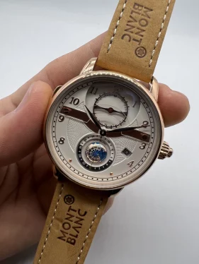 Relógio Monblanc com design sofisticado para revenda no atacado