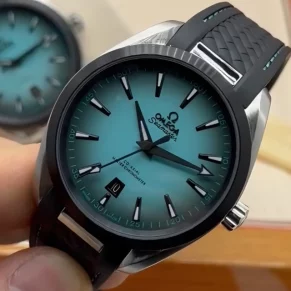 Relógio Omega Seamaster Aqua Terra em destaque para revenda no atacado