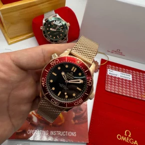 Relógio Premium Ômega em aço 904L com cristal safira para revenda no atacado