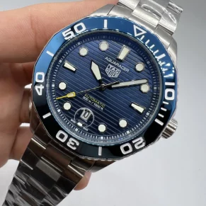 Relógio Tag Heuer Aquaracer em aço 904L para revenda no atacado