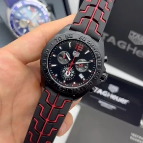 Relógio TAG Heuer Formula 1 Manchester em aço e silicone para revenda no atacado